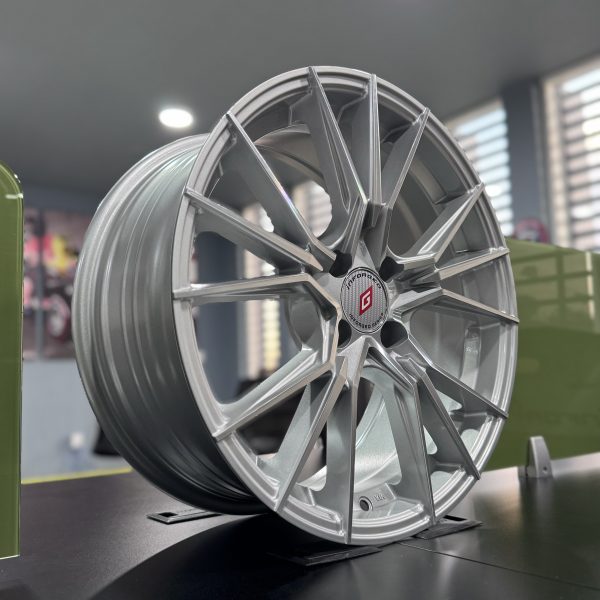 Rines r17x7.5 4x100 IFG47 Inforged Metal Silver - Imagen 4