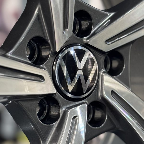 Rines r17x7.5 5x112 5851 Volkswagen Gray Metal Machine Face - Imagen 5