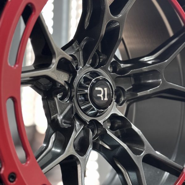 Rines r17x8.5 4x100 4x114.3 QC1840A R1 Hyper Black Matte Red Ring - Imagen 5